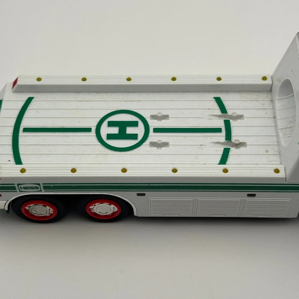 Hess Gasoline Transport Truck White Green Red Lights Collectible Toy 1990s